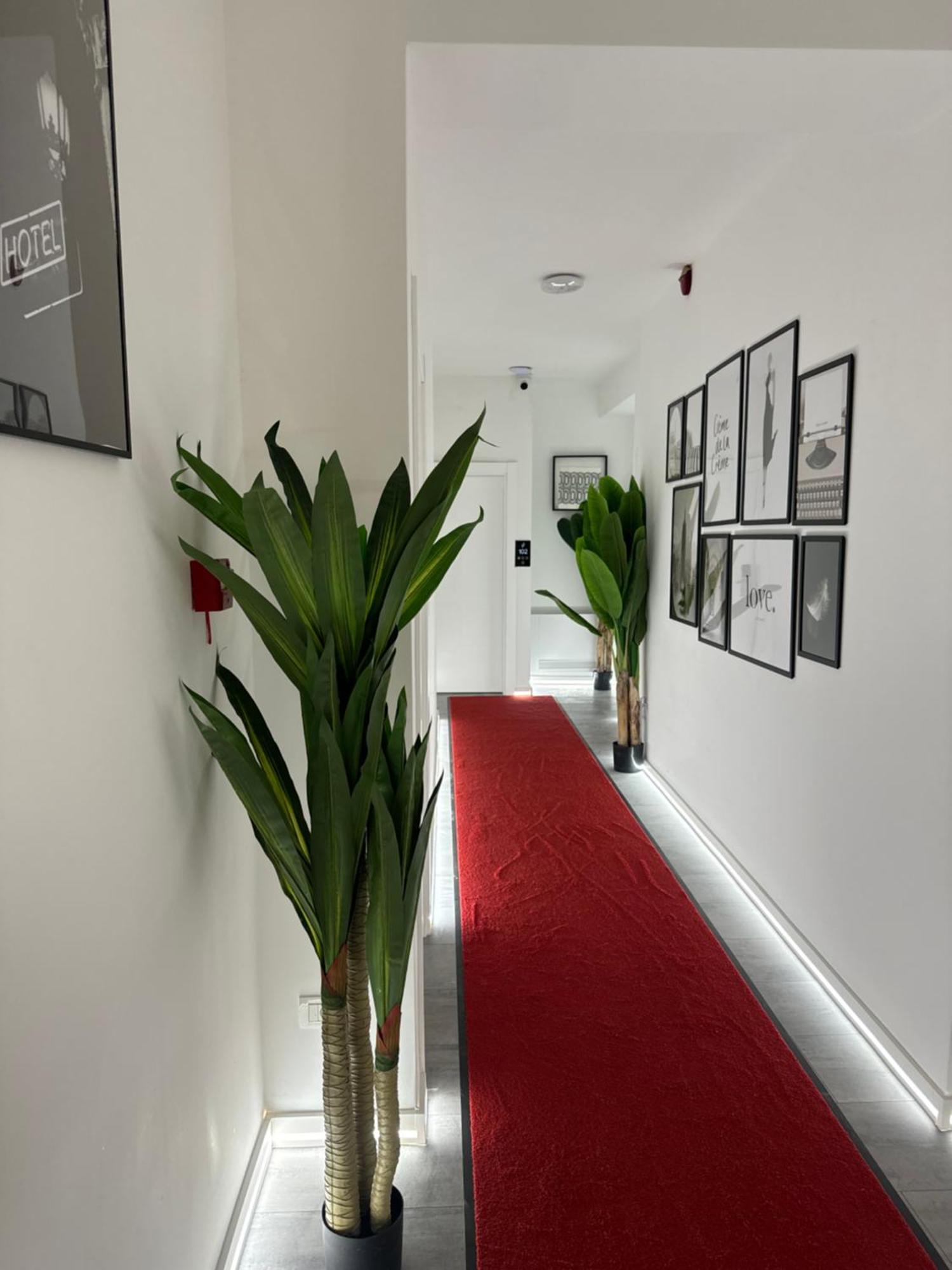 Hotel Le Manoir Gostivar Exterior foto